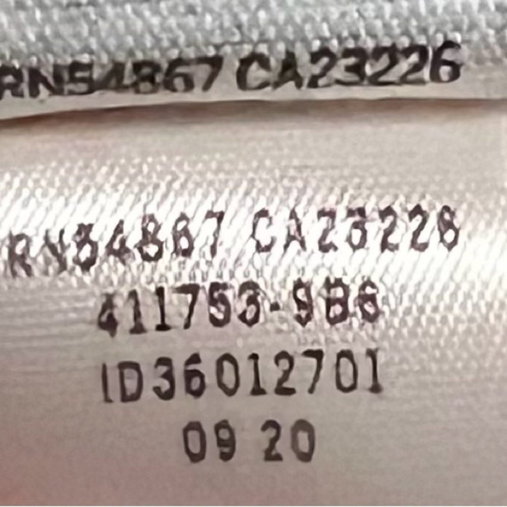 💗NWOT VS PINK FLEECE HOODIE PULLOVER💗 - Picture 10 of 10